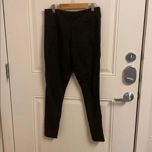 Black workout leggings